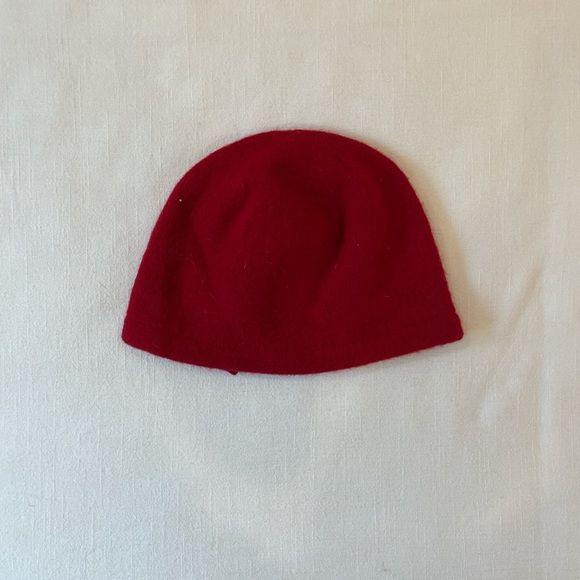 Red bow hat - Picture 2 of 3